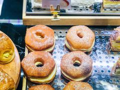 甜甜圈-巴黎贝甜(来福士店)