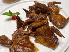 -红鼎豆捞·非遗鲍皇汤火锅(宝丰路店)