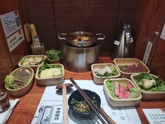 -独食火锅·半米屋台(直营总店)