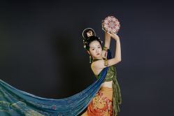 -盘子女人坊古装写真摄影(深圳店)