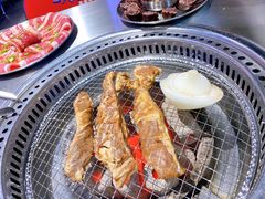-马路牙子烧烤音乐酒馆(望京店)