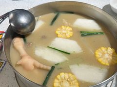 -肥仔文澳门猪骨煲(南京西路店)