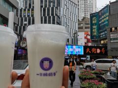 -八一好吃街·高品美食广场