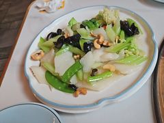 -人民公社铁锅炖·东北菜(卫国道店)