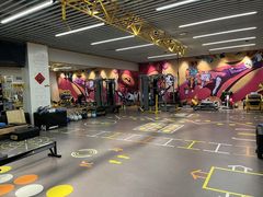 -超鹿运动(五四北泰禾广场店)