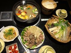 -恋羊时代黑山羊火锅(滨海大道店)