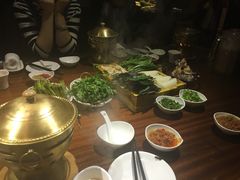 -慢丽江·云南野生菌土鸡锅(西山店)