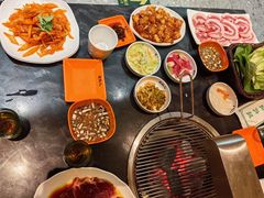 -老熟人烤肉城(马家堡店)