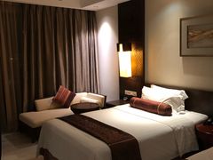 -岘港皇冠假日酒店