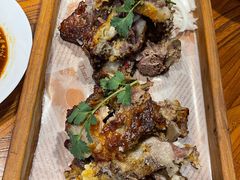 巴柯祖传焖烤羊腿-纳瓦新疆菜(银都店)