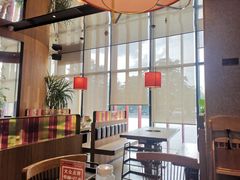大堂-小骨煲金华砂锅(转塘金街美地店)