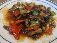 -东口码头·烧鸽子·鱼头泡饼·地方菜(金鹰悦城店)