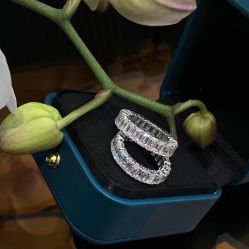 -VE DIAMOND·天然&培育钻石定制