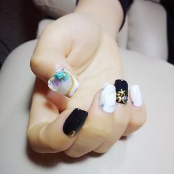 -睫乐园•睫公馆•美睫美甲沙龙