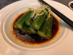 -粤尚腾香居中餐厅(首都机场希尔顿店)