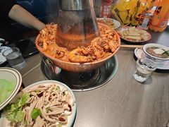 -超越炭火牛蛙火锅鸡(河东店)