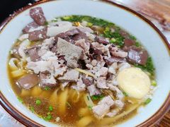 -裕新楼粉面馆·石磨手工粉(四方坪店)