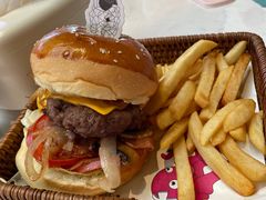 -水桶王国主题餐厅·聚会·生日派对·亲子活动·家庭套餐(亚龙湾希尔顿店)