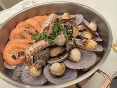 -品海楼·大连海胆锅贴馆(东港店)