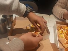 -必胜客(万达百货店)