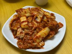 辣白菜炒五花肉-屋里家延边朝鲜族冷面(南园店)