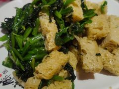 面筋拌菠菜-燕青小馆(东园大厦店)