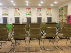 -星视野儿童近视弱视视力训练中心(富荟店)