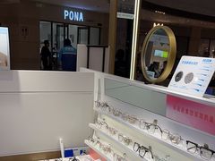 -爱视眸Eyeblling眼镜·依视路·蔡司镜片折扣店(百联南方商城购物中心)