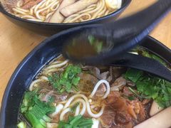 -三千粉牛肉米粉(来客茂店)