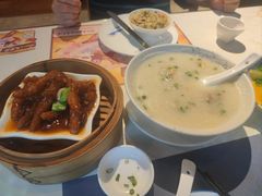 -点都德·毕德寮
