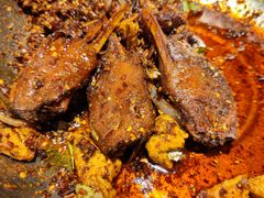 -嘎嘎鸭下巴·爆辣干锅(明教寺店)