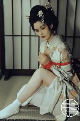 点击看大图 -持熹光年写真体验馆