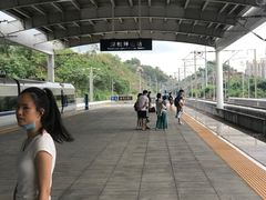 -深圳坪山站