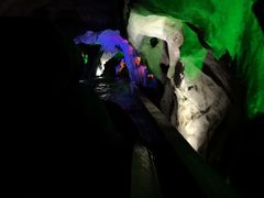 -泰安地下龙宫景区