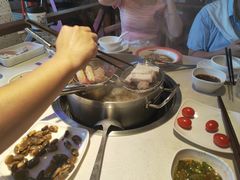 -山海龙·潮汕牛肉火锅(奥林春天店)