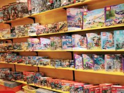 -Block Park 租乐高(D32店)