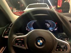 -上海宝信宝马4S店