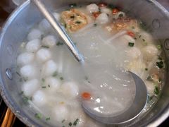 -湘力力小院·鱼汤泡饭(枫林路店)