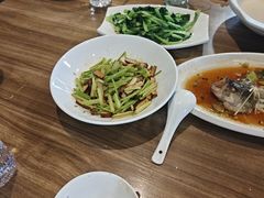 -九头鹰家宴(岳家嘴店)