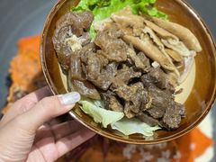 -虾领航小龙虾·吉林烧烤(柳州路店)