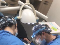 -皓洁口腔门诊部(金色雅园金涛苑店)