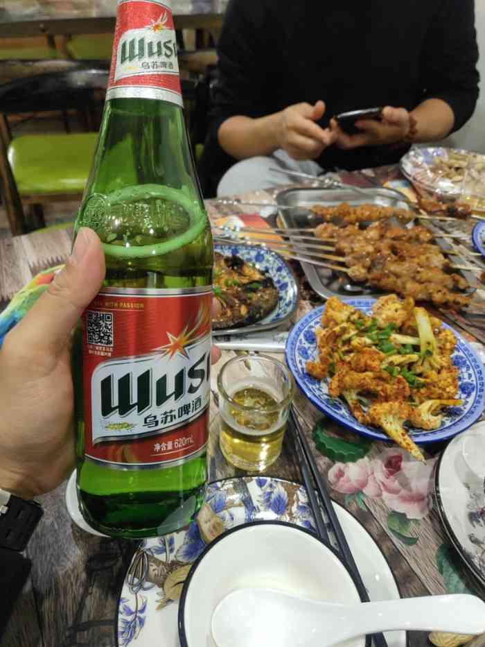 马力克烤肉王(后垟店)-"想吃羊肉串,阿拉丁又不让喝酒,所以选了这.