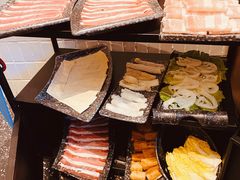 上品肥牛-哥老官重庆美蛙鱼头(宝山龙湖店)