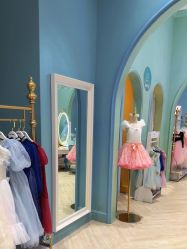 -奈尔宝·儿童乐园·亲子餐厅(华采天地店)