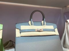 -用真奢侈品名表名包回收中心(朝阳万达店)