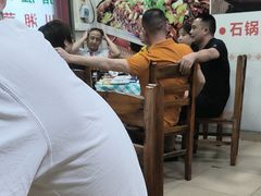 -九门寨石锅鱼烤鱼