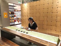 -荷风细雨·中国茶宴(世纪大道店)