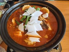 -莲餐厅·湖北菜·潜江小龙虾店(愚园路店)