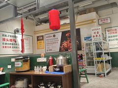 -晓彭肥肠鸡·泡椒鸡火锅(水木天地店)