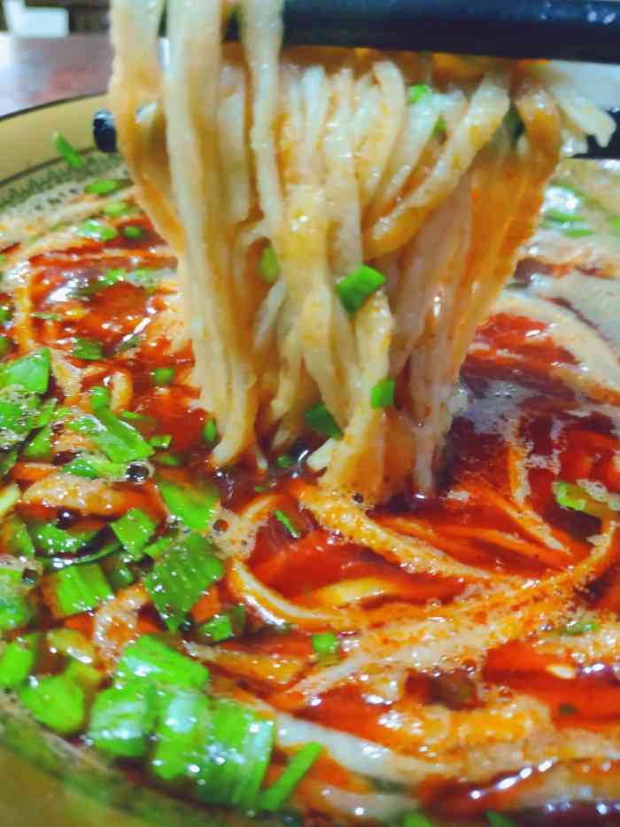 礼泉陈家烙面(太奥广场店)-"到附近来转海鲜市场,就在这边找到这家店